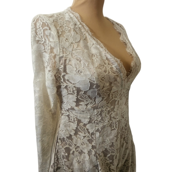 LULUS "Express Your Love" Long Sleeve Lace Romper - Size M - Picture 7 of 17